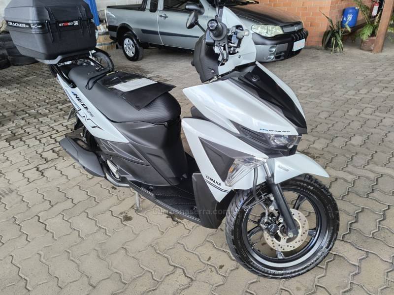 YAMAHA - NEO 125 - 2018/2019 - Branca - R$ 11.500,00