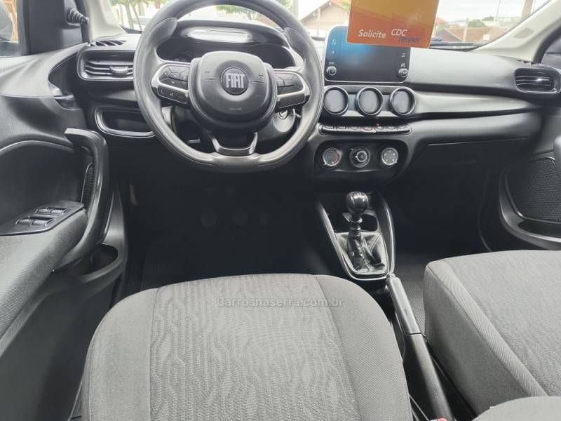 FIAT - CRONOS - 2020/2021 - Vermelha - R$ 64.000,00