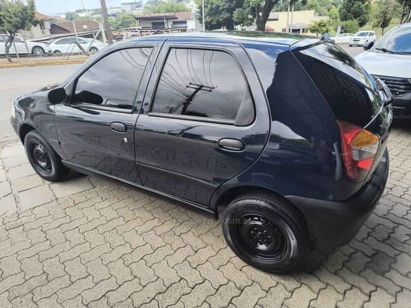 FIAT - PALIO - 2004/2004 - Azul - R$ 17.900,00