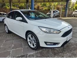 FORD - FOCUS - 2016/2016 - Branca - R$ 62.900,00