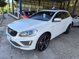 VOLVO - XC60 - 2015/2016 - Branca - R$ 99.000,00