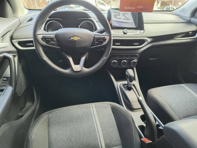CHEVROLET - TRACKER - 2024/2025 - Vermelha - R$ 119.900,00
