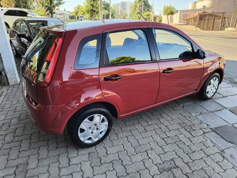 FORD - FIESTA - 2011/2012 - Vermelha - Sob Consulta