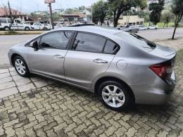 HONDA - CIVIC - 2013/2014 - Cinza - R$ 67.000,00