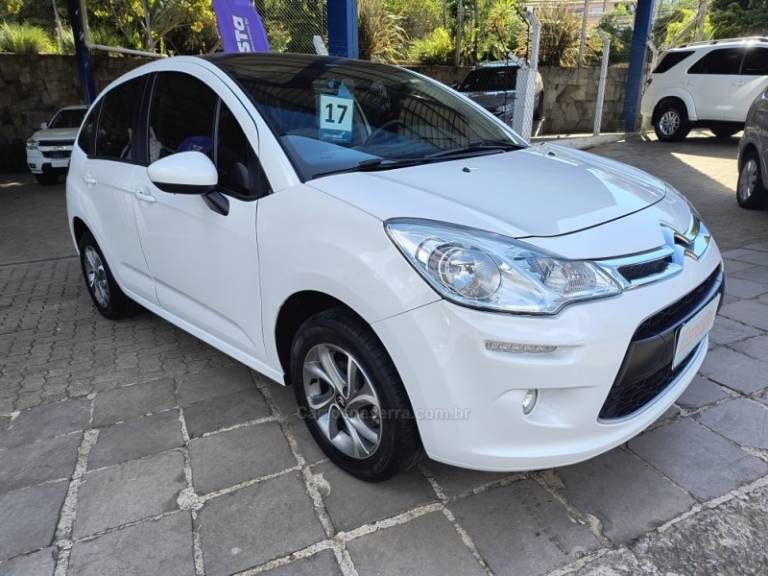 CITROËN - C3 - 2017/2017 - Branca - R$ 46.500,00