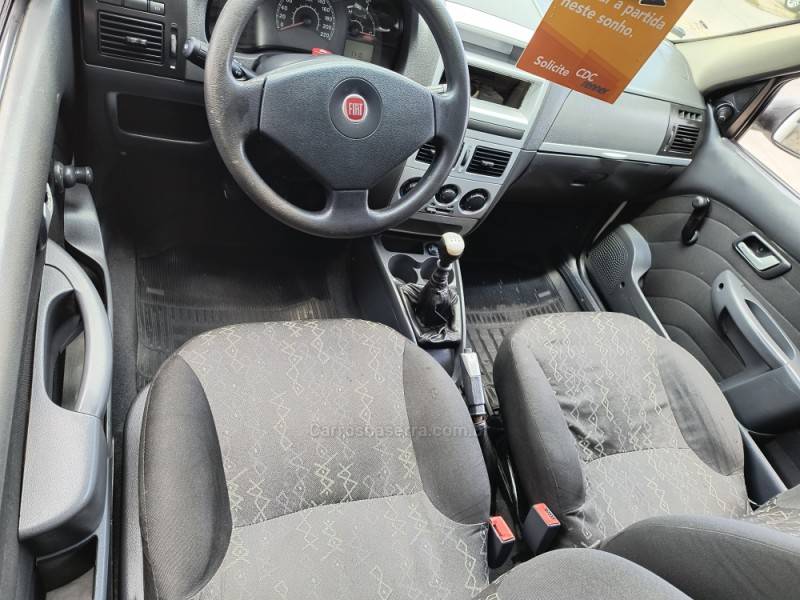 FIAT - STRADA - 2009/2010 - Branca - R$ 34.900,00