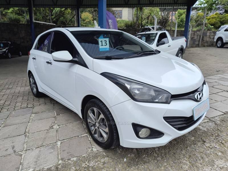 HYUNDAI - HB20 - 2013/2013 - Branca - R$ 43.000,00