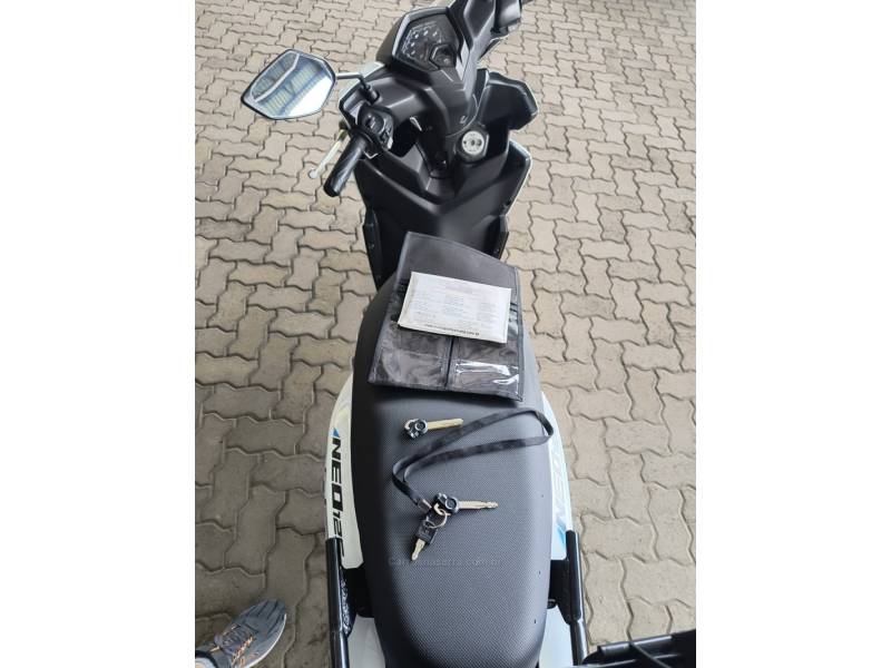 YAMAHA - NEO 125 - 2018/2019 - Branca - R$ 11.500,00