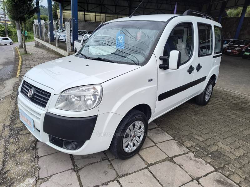FIAT - DOBLÓ - 2012/2012 - Branca - R$ 42.500,00