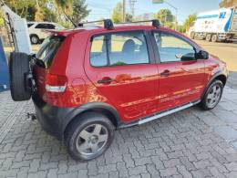 VOLKSWAGEN - CROSSFOX - 2008/2009 - Vermelha - R$ 35.000,00