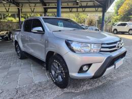 TOYOTA - HILUX - 2016/2016 - Prata - R$ 168.000,00