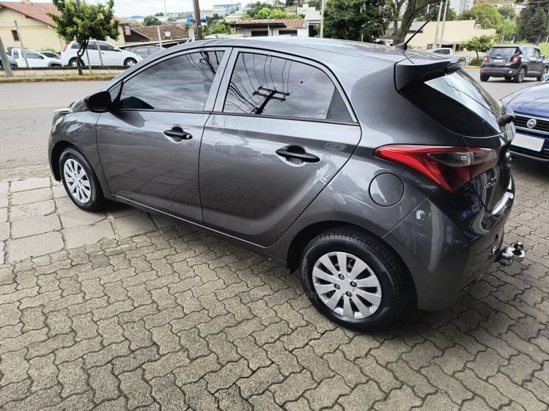 HYUNDAI - HB20 - 2018/2018 - Cinza - R$ 52.500,00