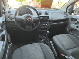 FIAT - UNO - 2016/2016 - Prata - R$ 36.000,00