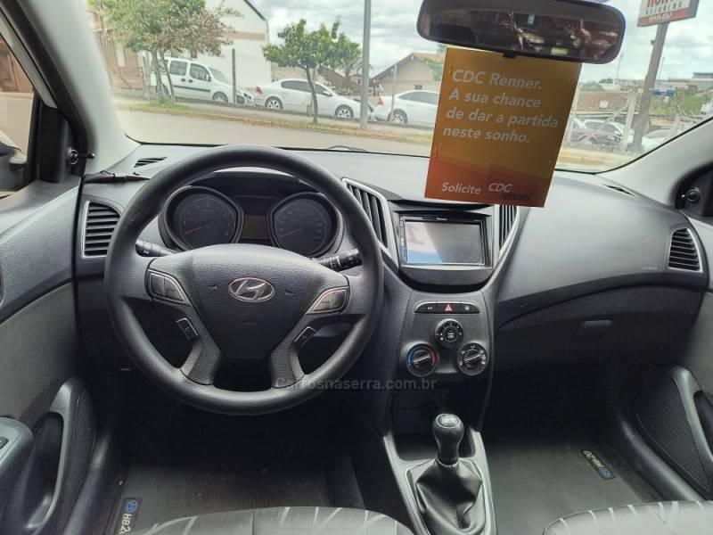 HYUNDAI - HB20 - 2013/2013 - Branca - R$ 43.000,00