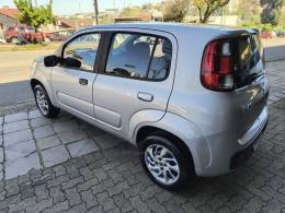 FIAT - UNO - 2016/2016 - Prata - R$ 36.000,00