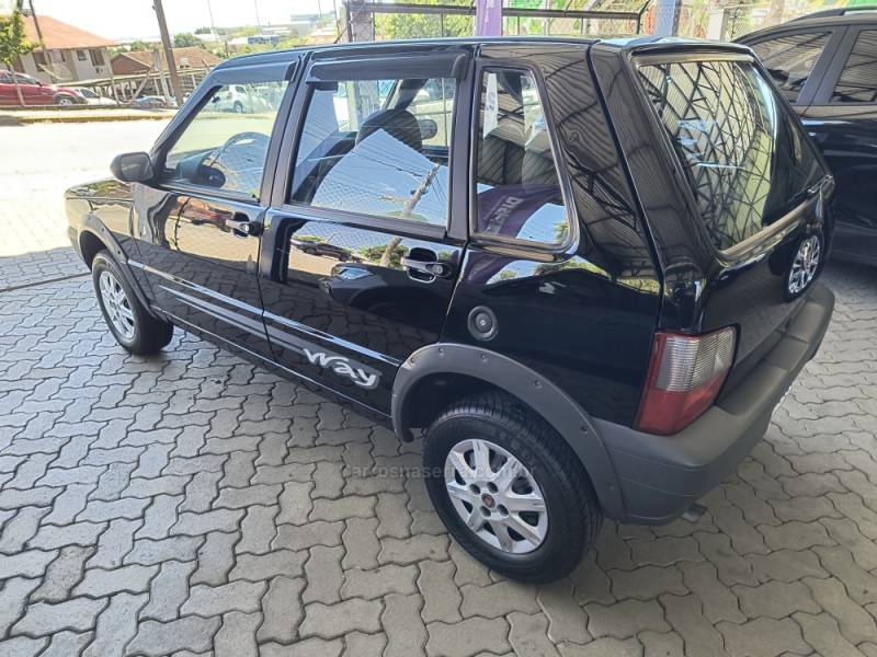 FIAT - UNO - 2009/2010 - Preta - R$ 23.900,00